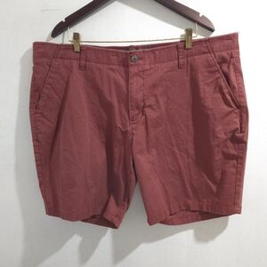 Denver Hayes | Men's Red Casual Shorts 44x8